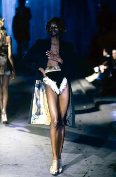 Look 27